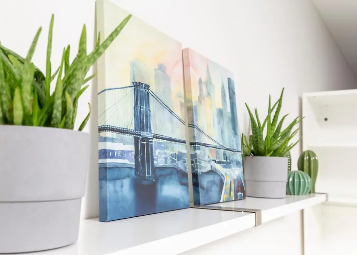 Family Executive With Balcony Open Utopia Flora 20f